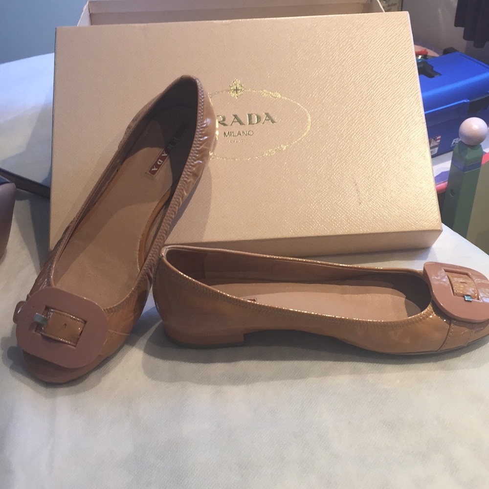 Prada patent buckle flat